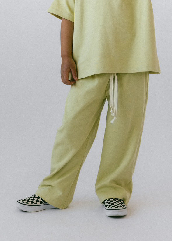 FOSTERED COLLECTION - Soft Cotton Pants Lime