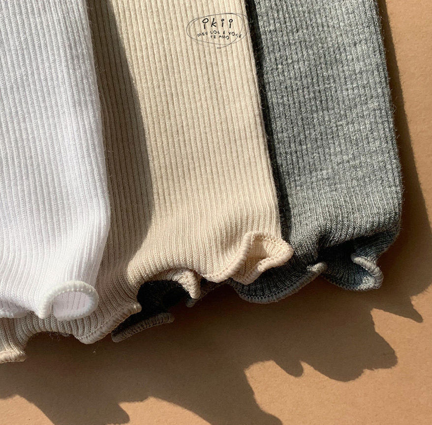 Ikii Ribbed Biker Shorts