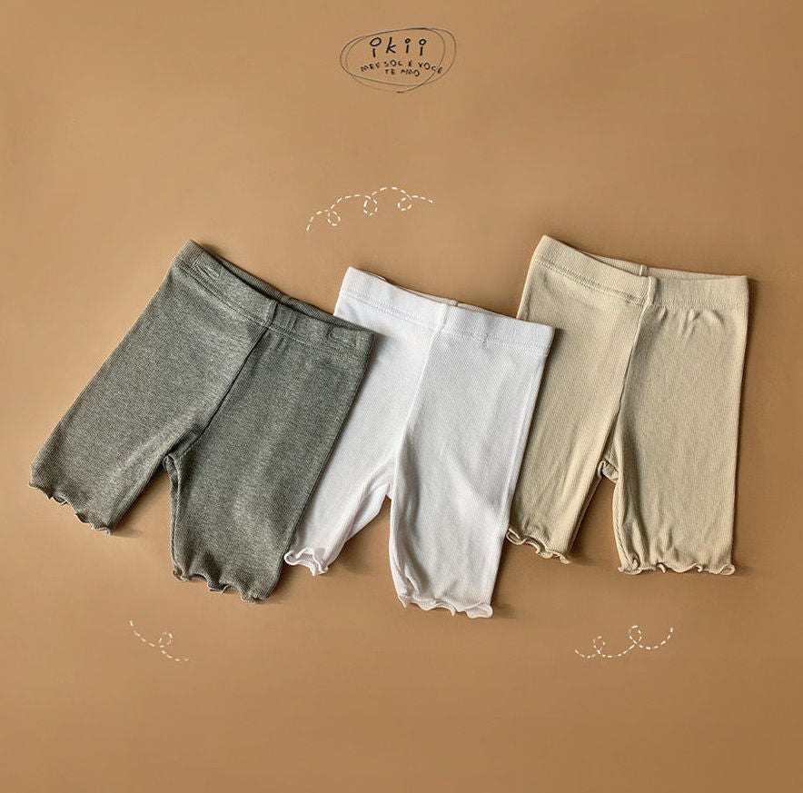 Ikii Ribbed Biker Shorts