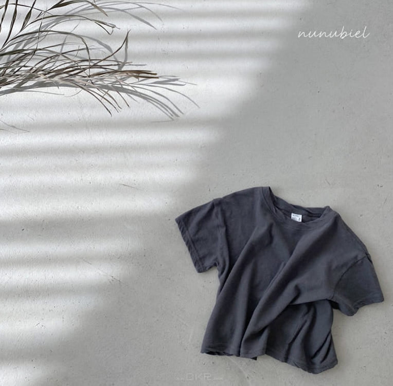 Nunu Basic Tee