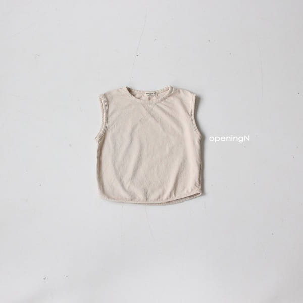 Kelly Basic Tee