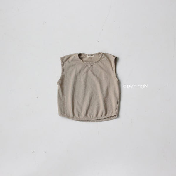 Kelly Basic Tee