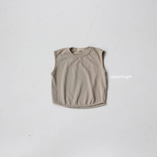 Kelly Basic Tee